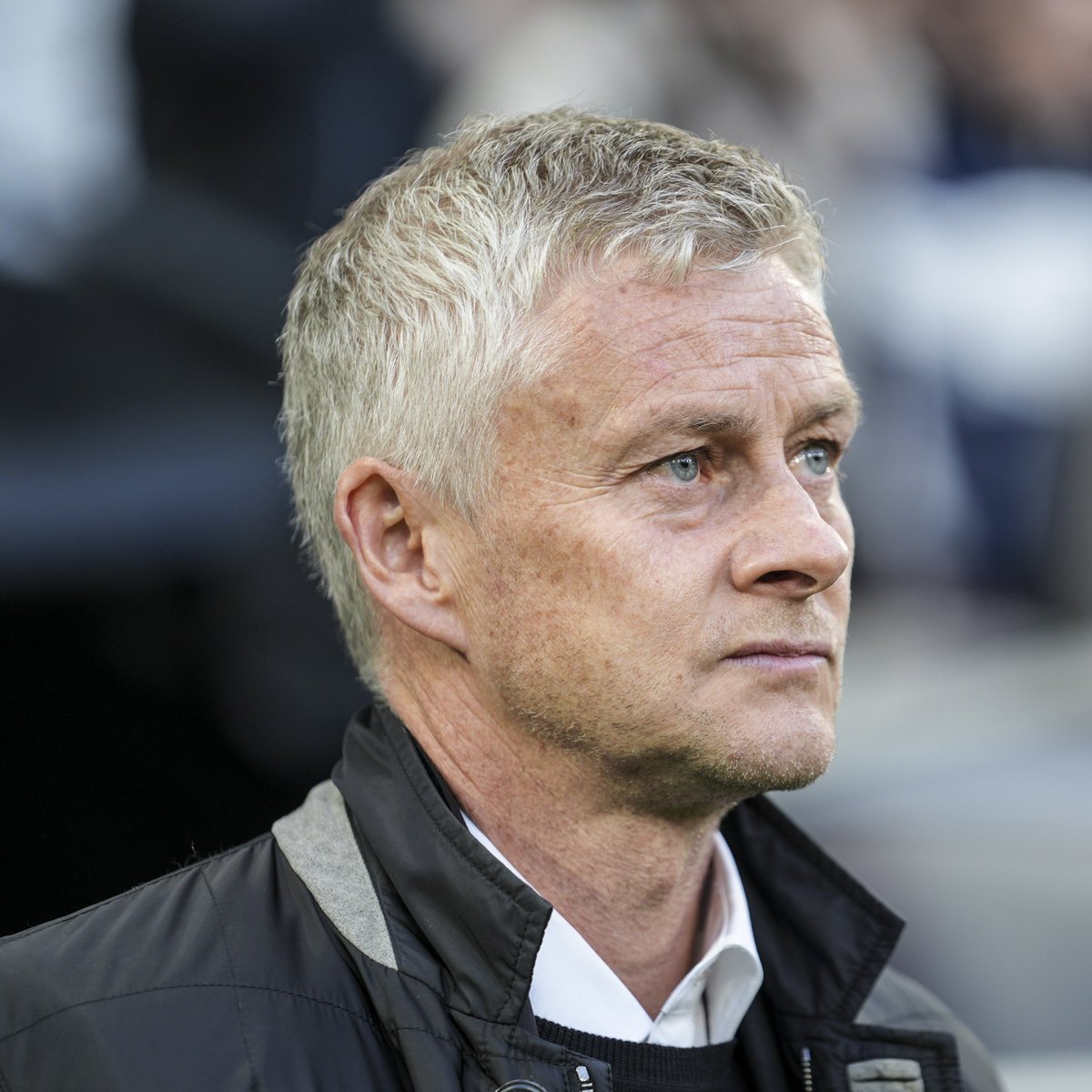 ortasahahaber's tweet photo. Ole Gunnar Solskjaer: "Tesiste ishal salgını var. Tesiste el sıkmayı yasakladık." https://t.co/a5ZBbqavV5