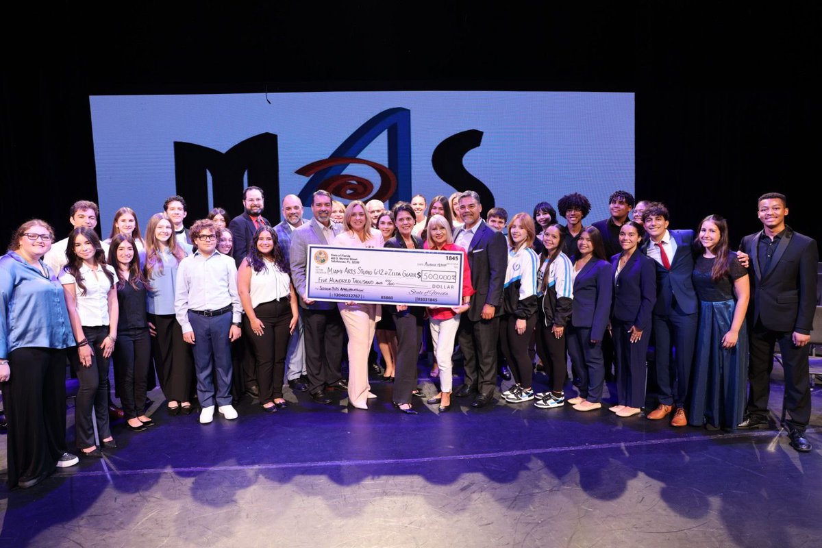 Monica Colucci tweet media