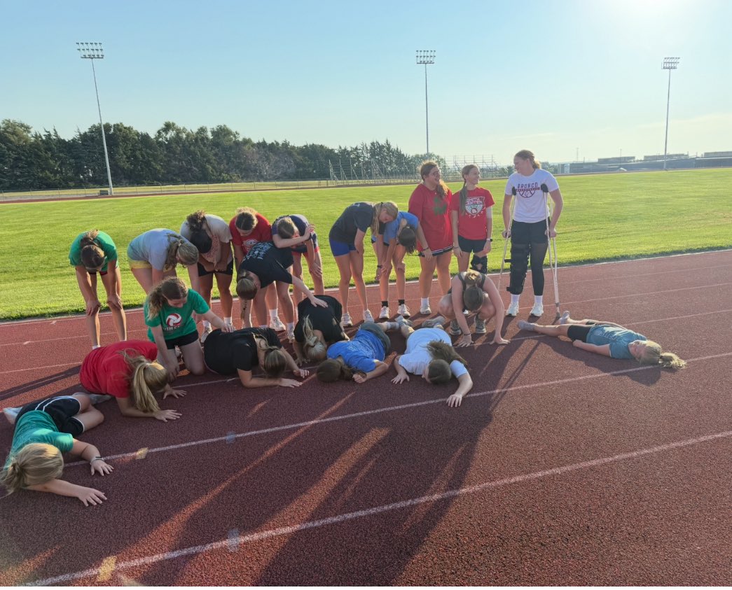 Lady Red Volleyball tweet media