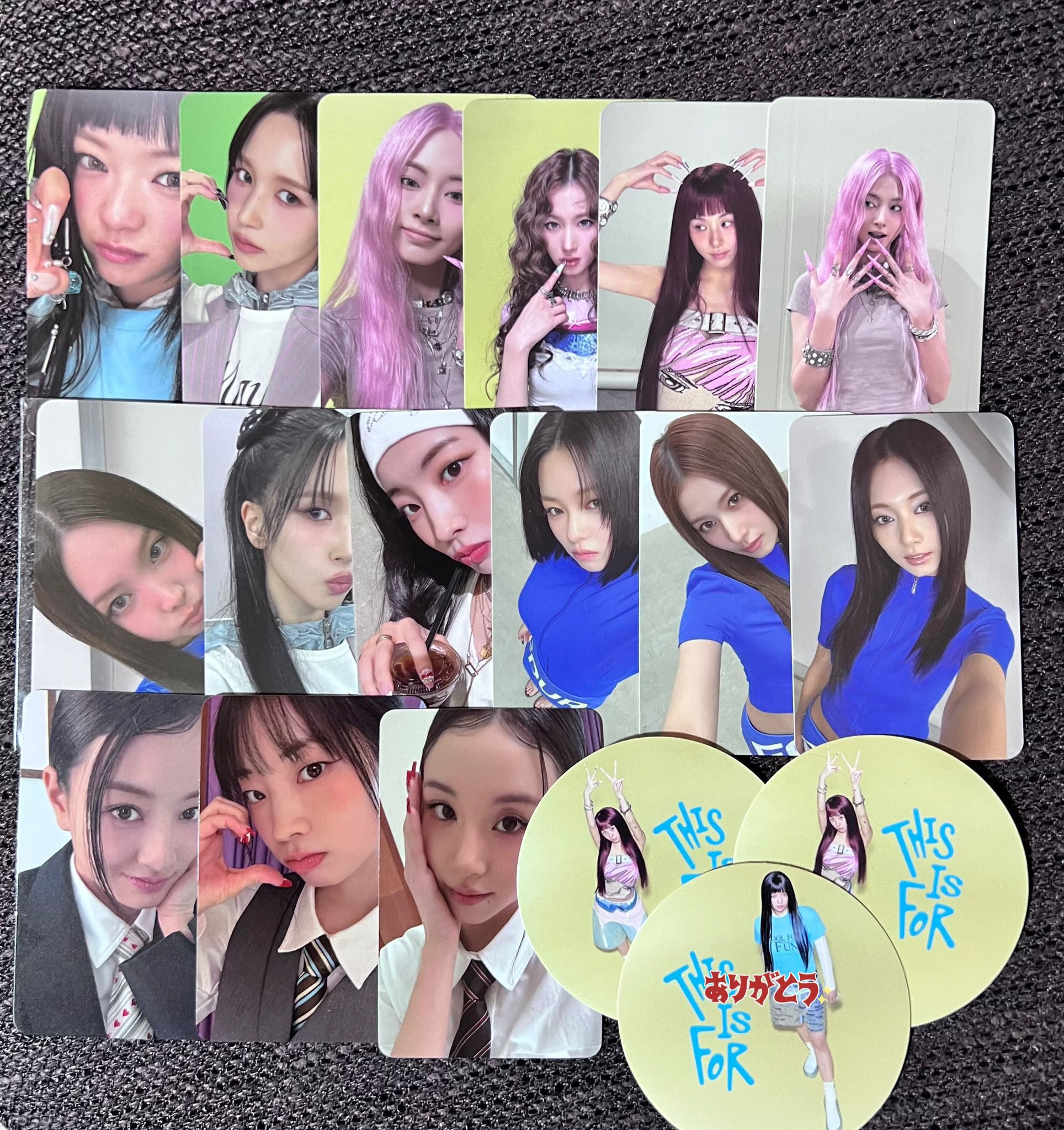TWICE 複数メンバー トレカ 819ORUyYv2L._UF350,350_QL50_.jpg