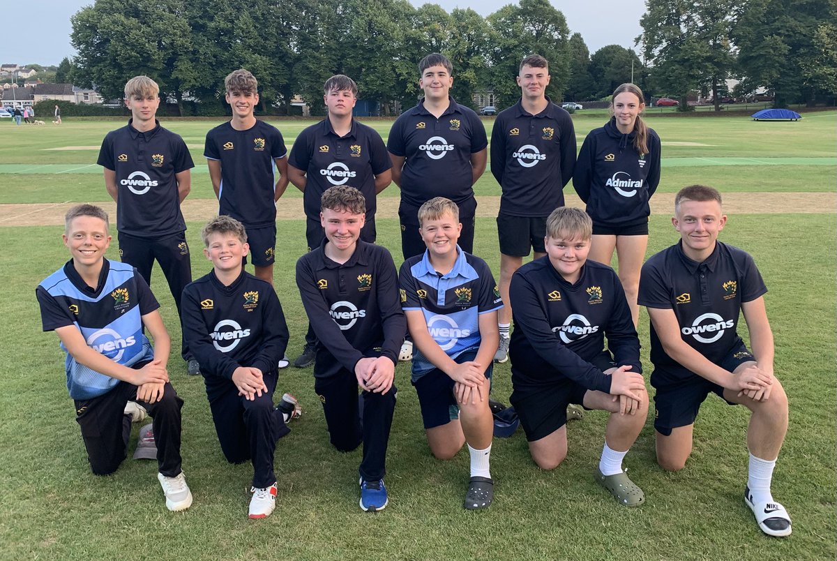 DafenCCJnr's tweet photo. CONGRATULATIONS U15’s on your win tonight v Gorseinon, taking us to Finals Day once again 👏🏼👏🏼

Chasing 155 in 17.1 overs!!

Top knocks
Harry Randell 53 rtno
Harri Dawes 39no
Eoin George 26no
JAKE Thorne 22

A top team/squad effort all season!!
#TheclubisPROUDofyouALL

#Homegrown https://t.co/NdQ5S4ykYC