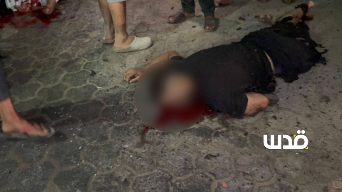 QudsNen's tweet photo. Breaking | Two Palestinians were killed and three others injured after Israeli occupation aircrafts struck a group of civilians in the Al-Rimal neighborhood, west of Gaza City. https://t.co/q1bzdRguhM