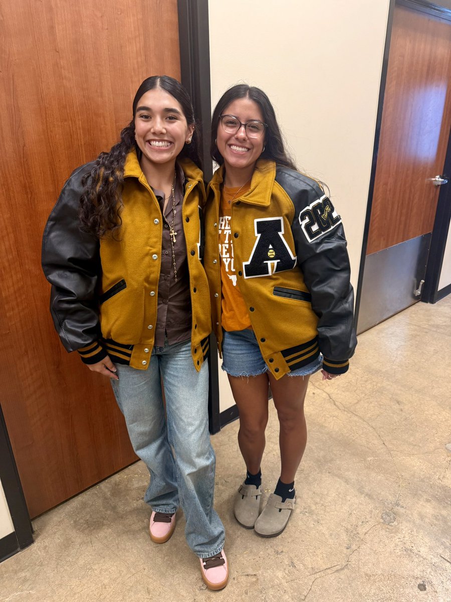 We have some super happy girls that should be SO proud!!!
Letter jackets came in today!! 
You girls deserve this! Congratulations!!!!