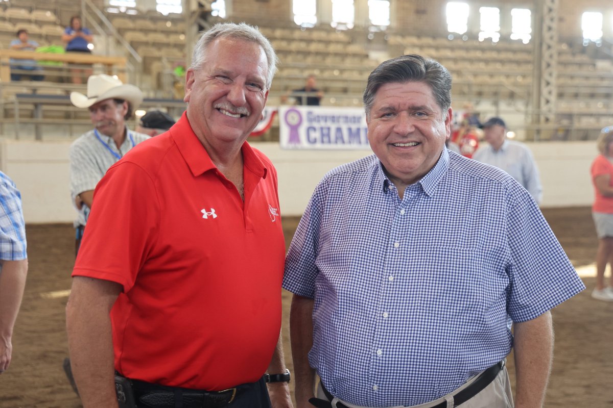 Met with <a href="/GovPritzker/">Governor JB Pritzker</a>  at the Governor's Sale of Champions and expressed gratitude for the opportunities at the <a href="/ILStateFair/">Illinois State Fair</a>  for our youth and the way we get to showcase Illinois agriculture.