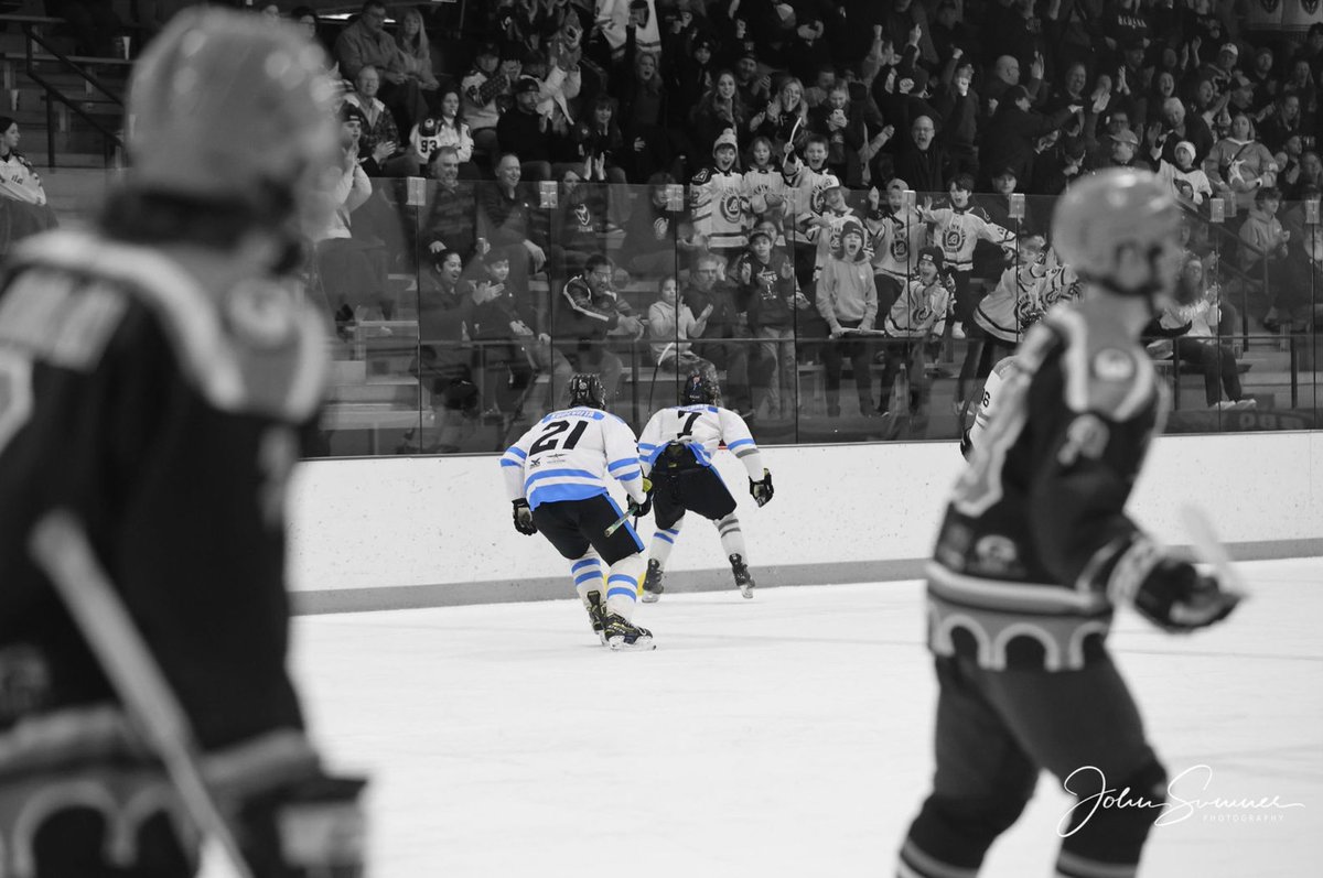 HEY HEY OX FANS!

Season Opener is a month away Sunday, September 14th at 1pm - Augsburg Ice Arena vs @mulletsjrhockey 

So excited for our 9th season and 7 months of Blue Ox hockey in Coon Rapids, Minnesota! 

#DoGreatThings 
#thintheherd   
#WEwin
#keepthekidsplaying