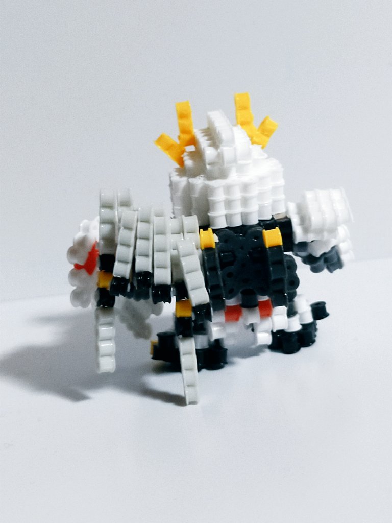 HK88262971's tweet photo. #スパロボ #アイロンビーズ #ドット絵 #pixelart #ニューガンダム #スパロボY
ニューガンダム、ギブバース✨ フィンファンネル１個１個作るの時間かかったー^^; 全部折りたためるし、くっつくんだぜぃ(*^^)v https://t.co/VN7NPN5qQd