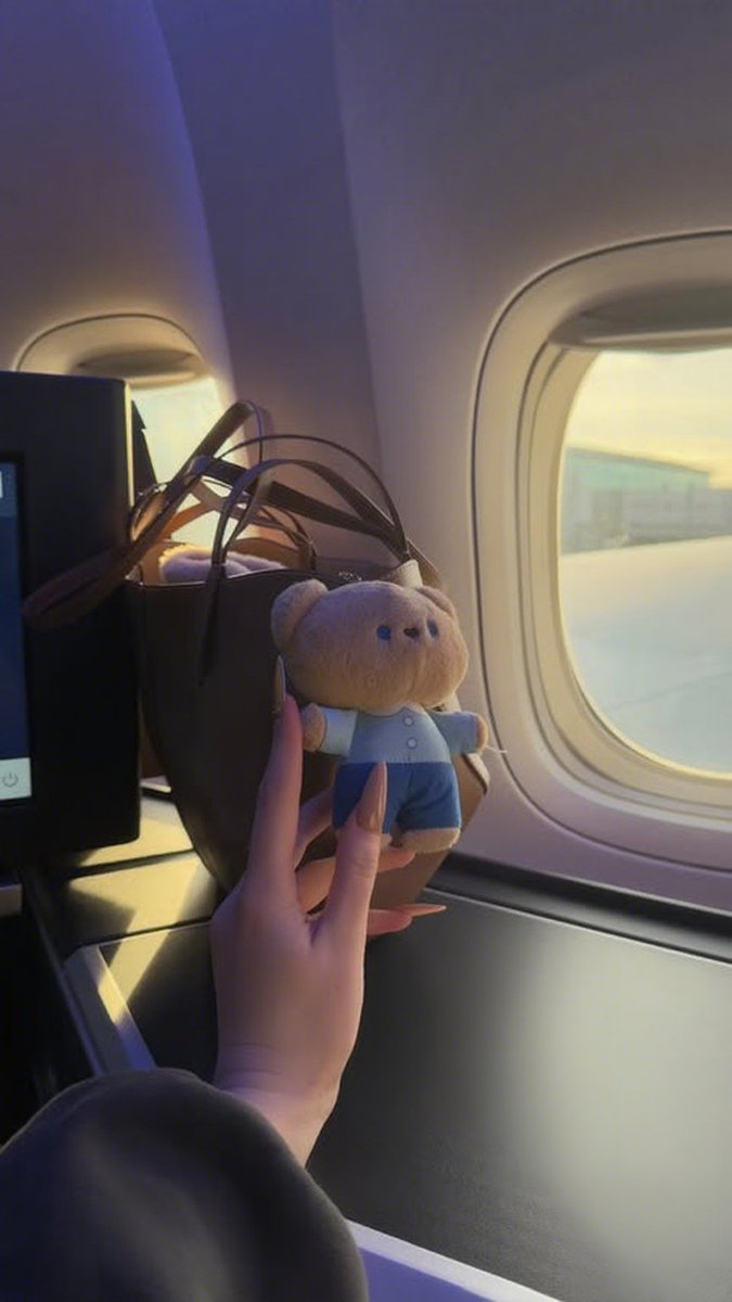 The world is a book and those who do not travel read only one page