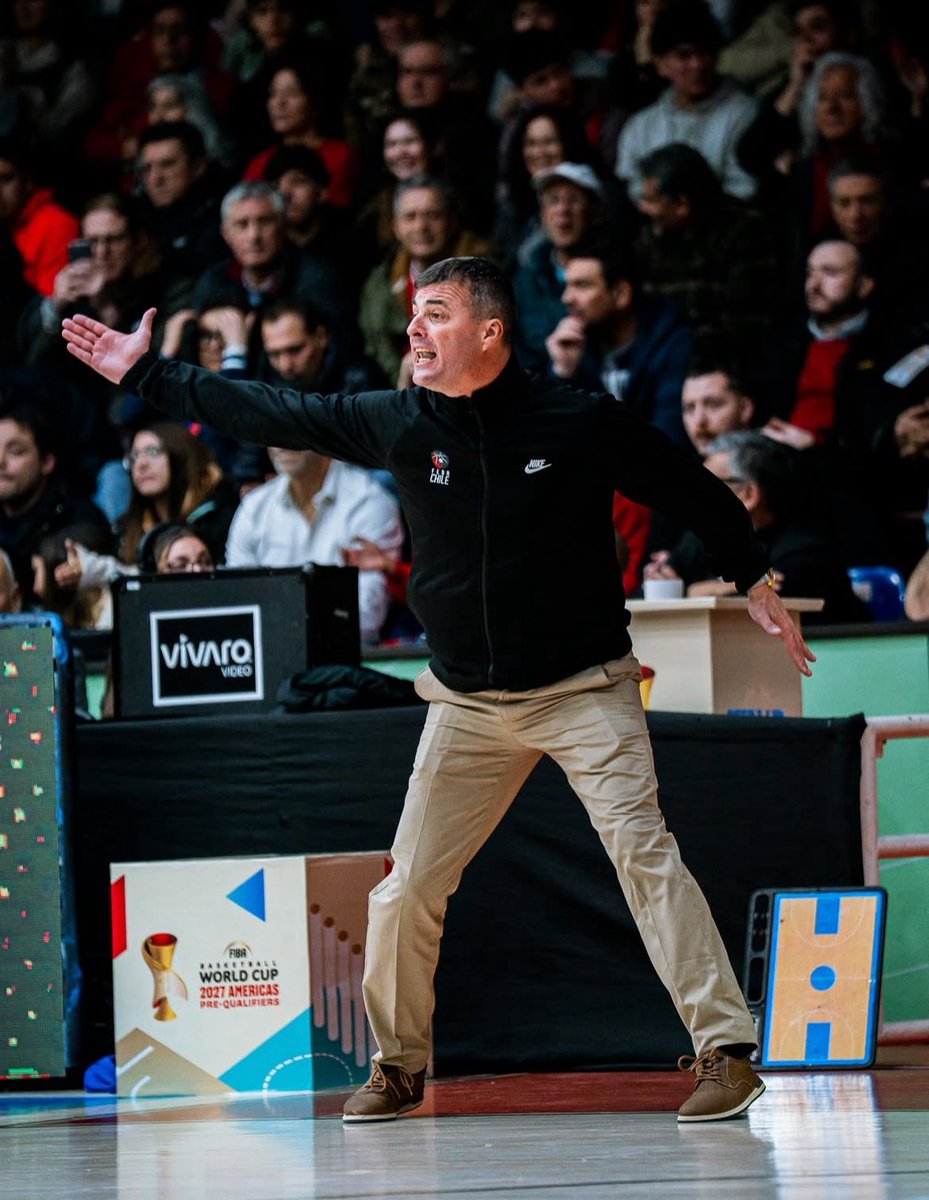 Empezó el camino hacia Qatar 2027 y, en Valdivia, <a href="/ChileFeba/">Federación Básquetbol de Chile</a> consiguió su objetivo al ganar los tres juegos disputados para dar el primer paso rumbo al <a href="/FIBAWC/">FIBA Basketball World Cup 🏆</a>.
Así que, hoy en #Latinoamérica, tendremos a <a href="/cordobamanu/">manuel cordoba</a>

𝘼𝙪𝙨𝙥𝙞𝙘𝙞𝙖 #𝙊𝙣𝙁𝙞𝙧𝙚 (𝙄𝙂: @𝙤𝙣𝙛𝙞𝙧𝙚𝙛𝙪𝙡𝙡)