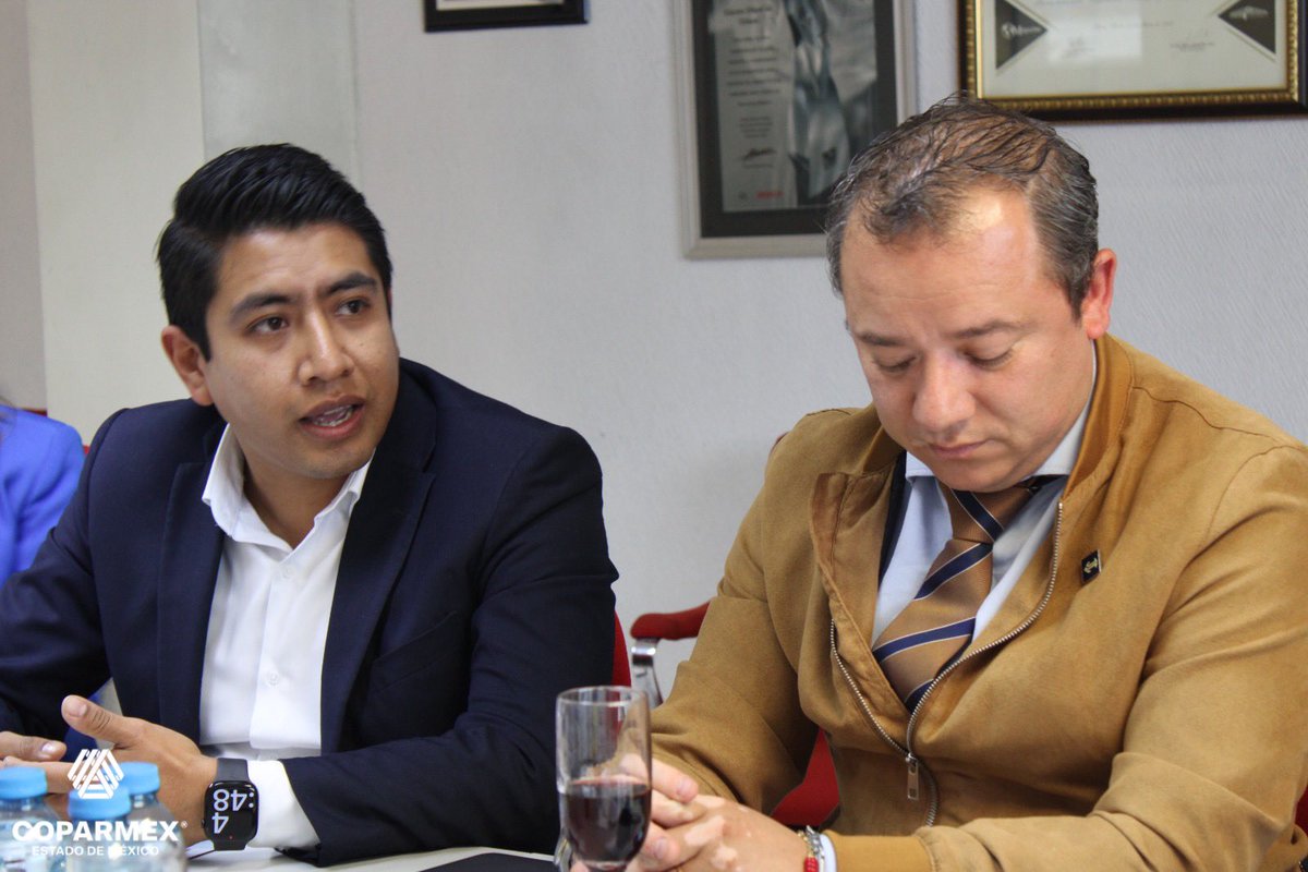 COPARMEX_Edomex's tweet photo. Agradecemos la participación de Instituto Europeo de Posgrados, TataCoin, Diseño, Promoción e Imagen y @BoutiqueFjc.

#PorMasYMejoresEmpresas #COPARMEXEdoMex #BIIDERA #Socios #reunion https://t.co/J1hVx01q1r