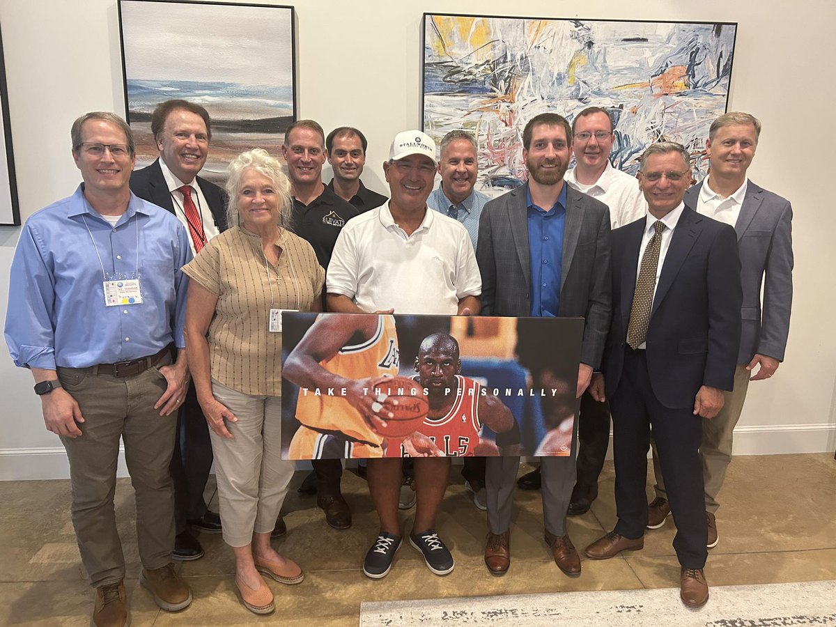HowardPartridge's tweet photo. Just wrapped up another phenomenally successful mastermind at The Noble House! 

DISC Level 3 with Dr. Robert Rohm and WOW what a special event! These students learned how to share effectively from the front of the room and it was soooo good! https://t.co/iS8SwIPwaP