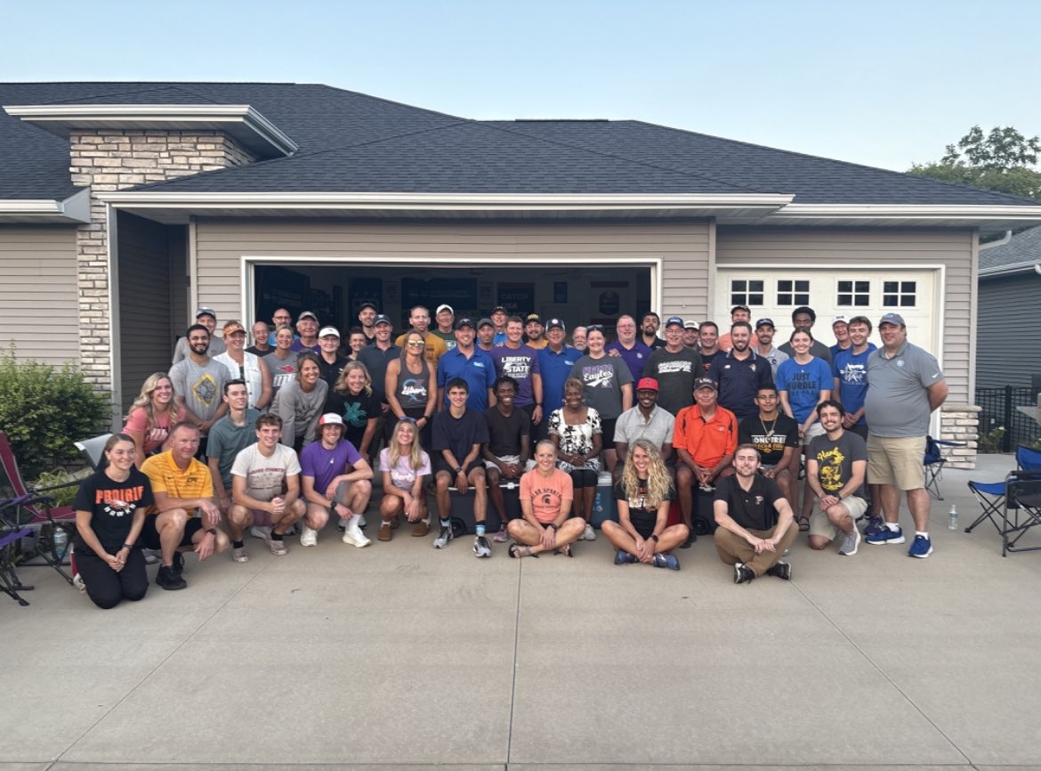 Coe College XC/TF tweet media