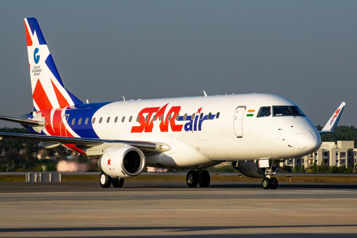 DefenseLrca's tweet photo. Azorra se expande para a Índia com entregas de Embraer E175 para a Star Air
- Locadora entregou 2 Embraer E175 para a companhia aérea regional indiana Star Air, marcando seu 1º relacionamento com cliente na Índia.
#Embraer #Azorra #embr3 #StairAir #E175
https://t.co/FcTdHOoojP https://t.co/1xggnjZKEx