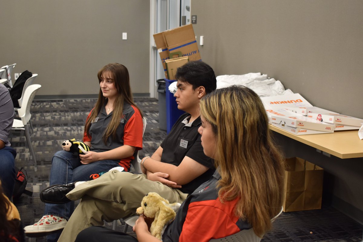UNLV Liberal Arts (@unlvliberalarts) on Twitter photo The Dean's Student Advisory Council held its annual fall retreat last Friday. The meeting included breakout sessions and guest speakers who helped members prepare for leading student engagement initiatives this fall. The Dean's Student Advisory Council held its annual fall retreat last Friday. The meeting included breakout sessions and guest speakers who helped members prepare for leading student engagement initiatives this fall.