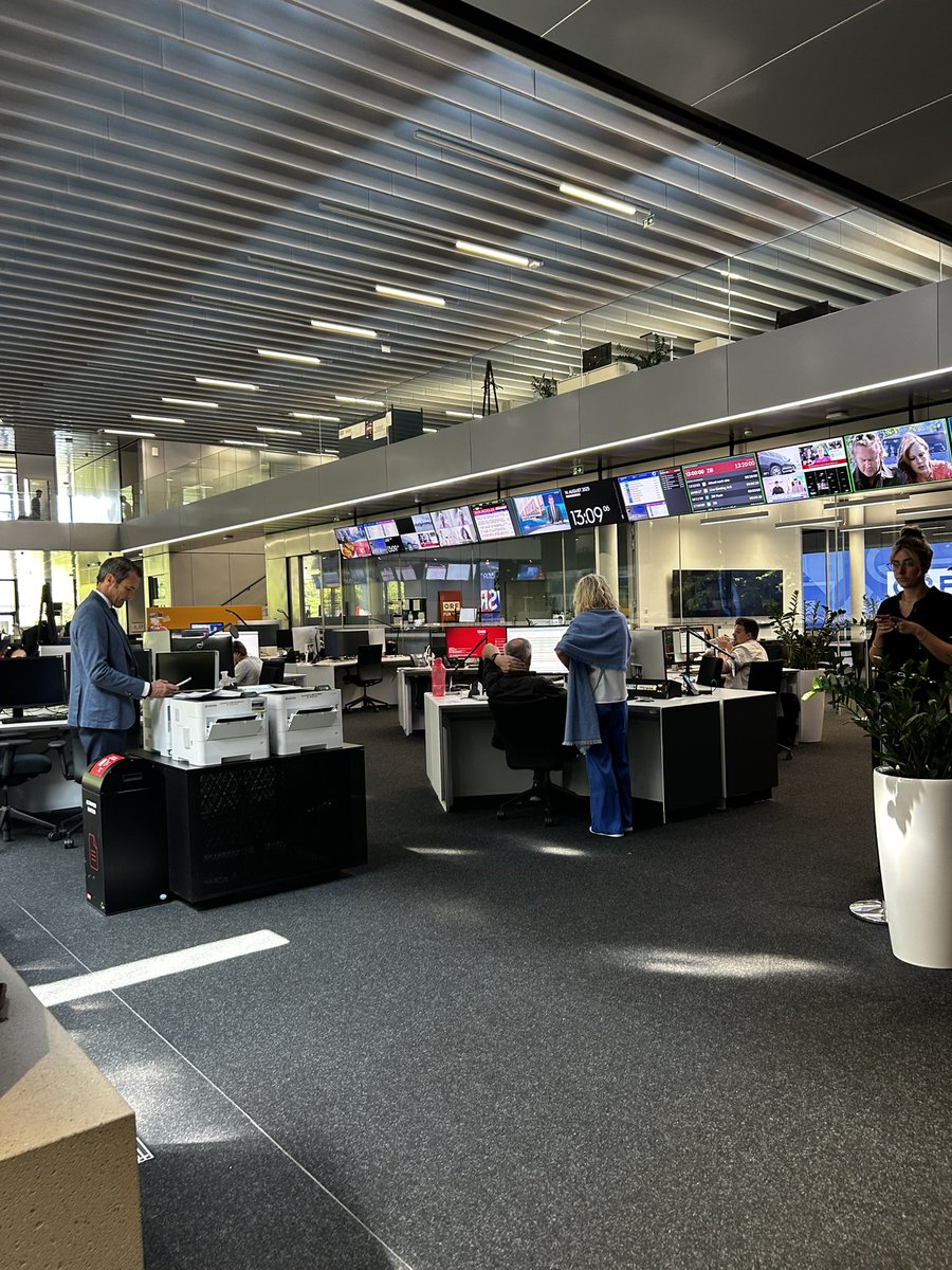HofmannAviation's tweet image. #TVwork in Vienna at ORF with Stefan Gehrer in „Aktuell nach eins“ about airline summer operations, delays, detours and much more

on.orf.at/video/14287684…

#hofmannaviation #luftfahrtexperte @ORF @IATA @EASA @A4Europe