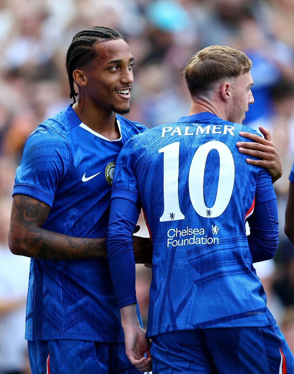 LDNFootbalI's tweet photo. This duo… 🥶 https://t.co/Hf63DbtxL7