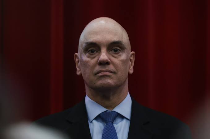 🚨AGORA: Pesquisa DataFolha ACABA de COMPROVAR o que TODO MUNDO já sabia! 

- 51% APROVAM a PRISÃO de Bolsonaro e para 53% Alexandre de Moraes AGE DENTRO DA LEI!

O POVO QUER DEMOCRACIA = SEM ANISTIA! 🇧🇷✊
