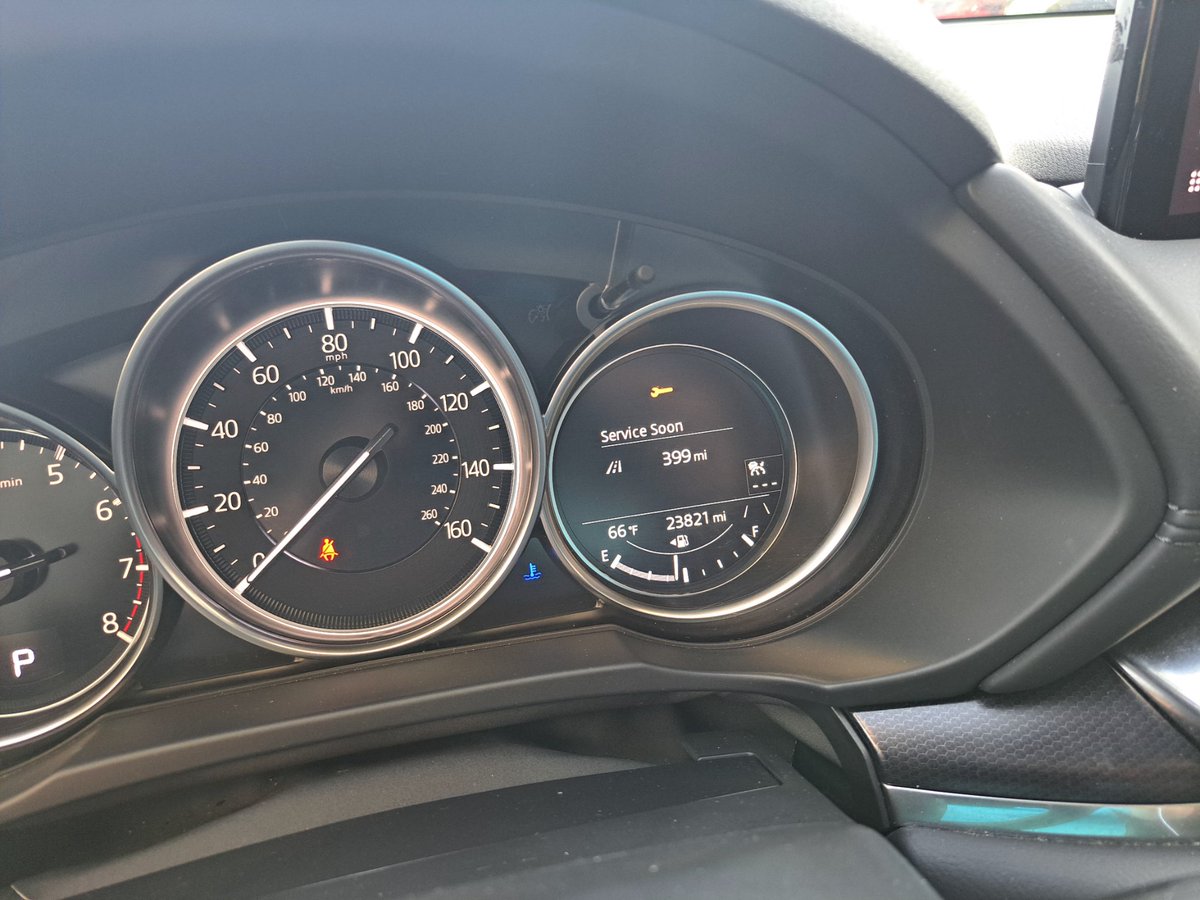 tanline691's tweet photo. @nationalcares is this
How you all rent out cars? The service engine soon and oil lightwas on, and and gas gauge is incorrect. When asked the manager at the checkout in PDX, he told me don't worry about it, the car should make it. I drove 500 miles. . #rental https://t.co/ciahuSF3Ed