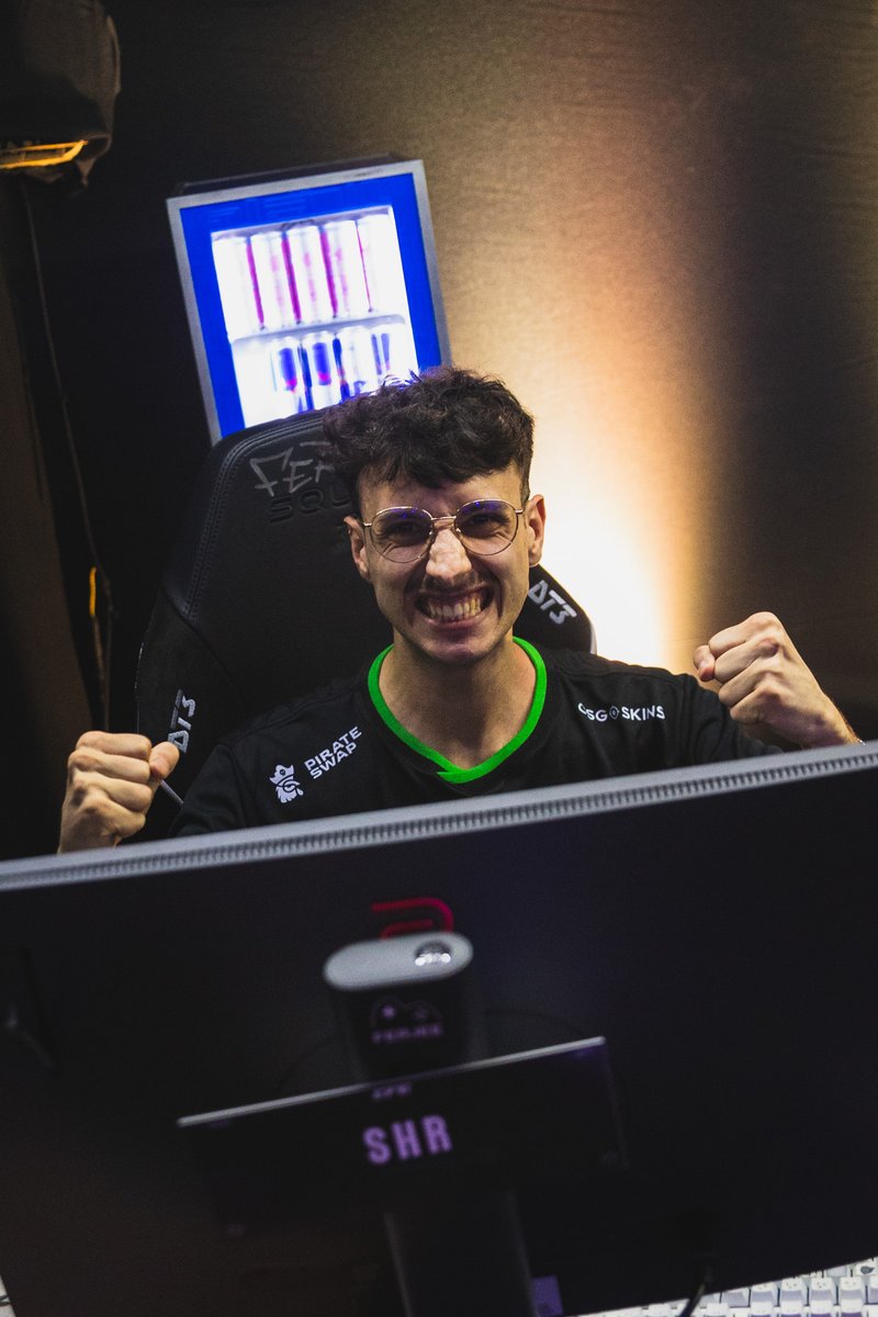 ⚓️🔥 O <a href="/Shrcs27/">Gil</a> passando para avisar que a <a href="/imperialesports/">Gamdom Imperial</a> está na grande final do #CircuitoFERJEE!

#CFE #RushandoRumoAGloria