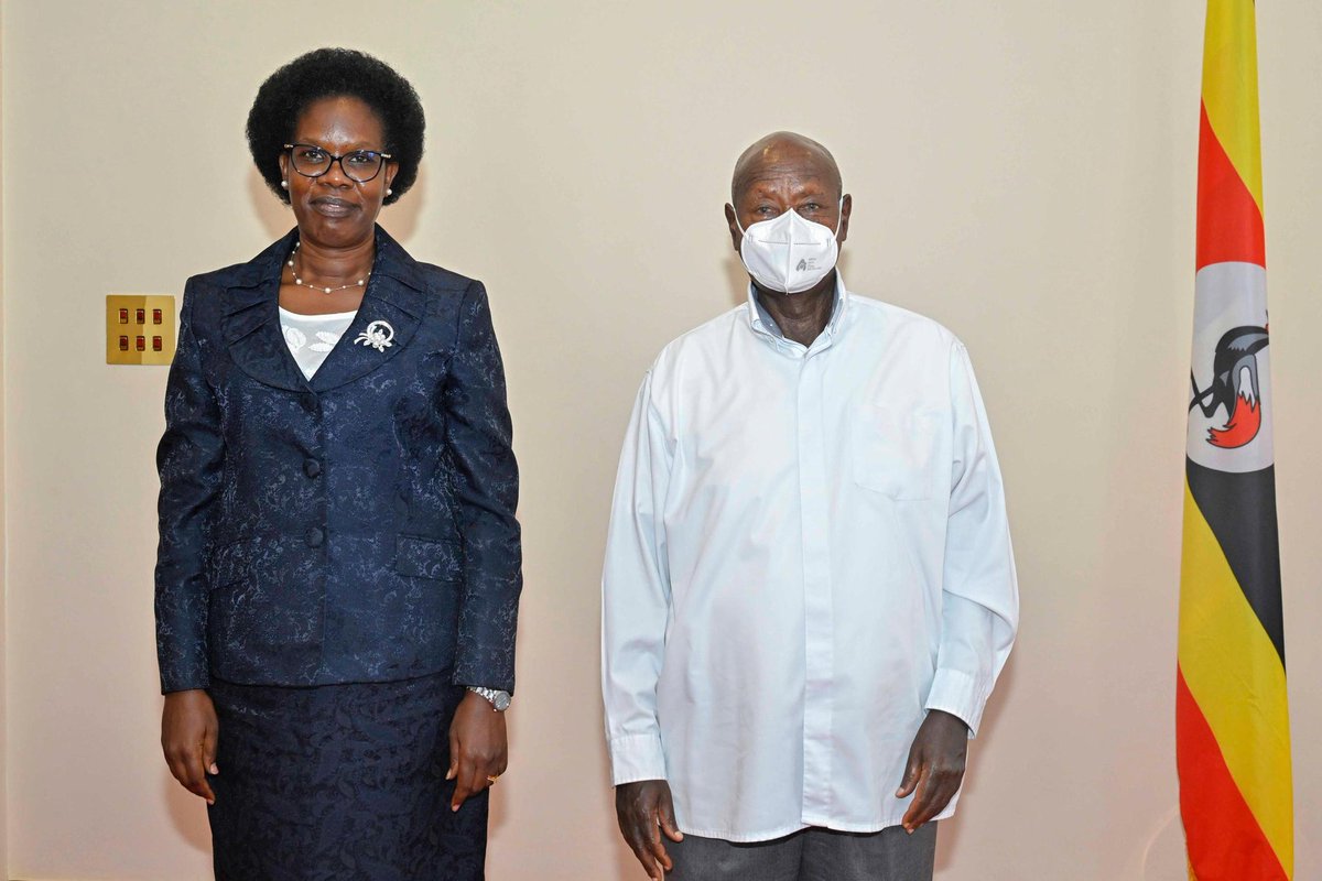 DrOkiria's tweet image. This afternoon, it was an honour to meet with His Excellency, the President, @KagutaMuseveni, for a candid conversation on matters of national importance and the future we envision for Uganda. 🙏