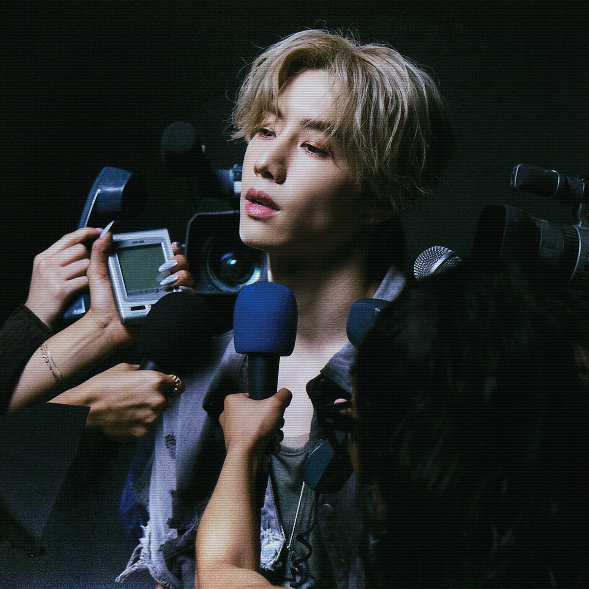 March_Tuan's tweet photo. ค่อยๆ สตรีมด้วยใจ ใส่คุณภาพในทุกครั้งที่กดเล่น ให้ทุกการฟังของเราเป็นยอดสตรีมที่มีค่า และส่งพลังตรงถึงศิลปินคนโปรด

#holdstill by #MarkTuan
วันศุกร์ที่ 15 ส.ค. 2568 เวลา 11.00 น. ไทย
https://t.co/xMxsm91dDE https://t.co/uMoQ4dRFwJ