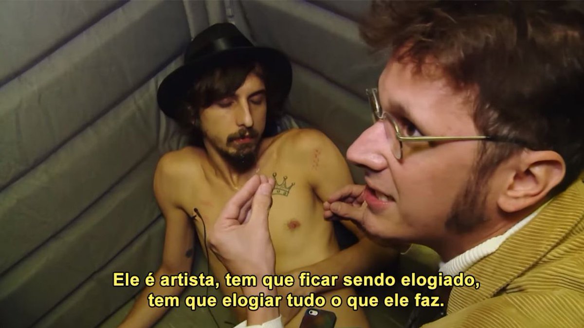 mariana rios, deixa de ser maluca, sua maluca. o menino vai sofrer bullying na escola de graça. bota o nome do menino de rafael, leonardo, se quiser ser mais diferentona, michelangelo, donatello