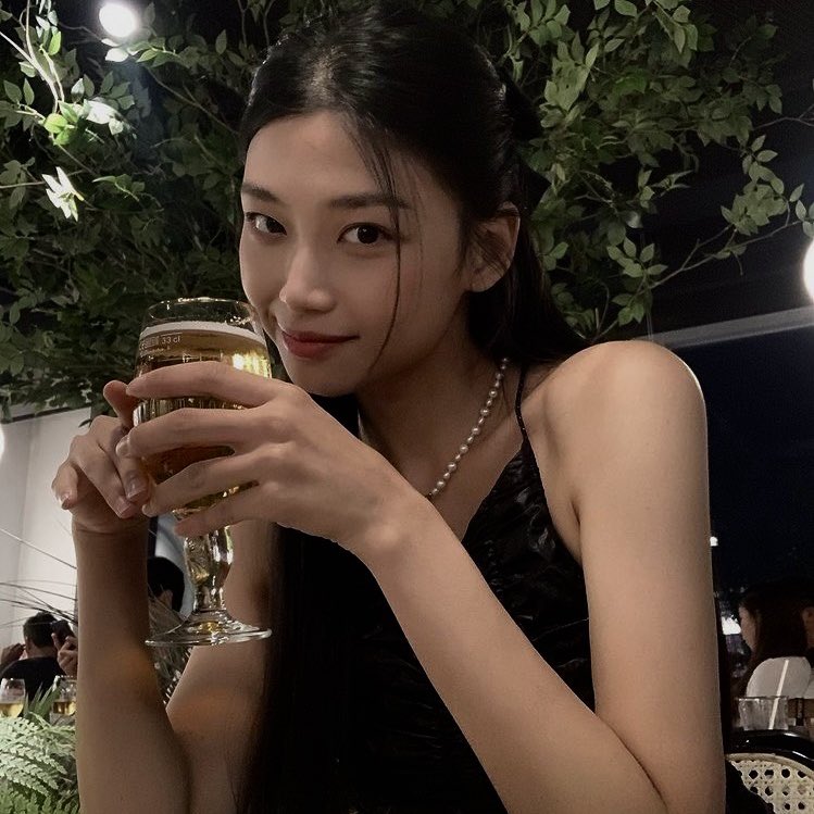 𝓐́ || VERY SLOW DMS tweet media