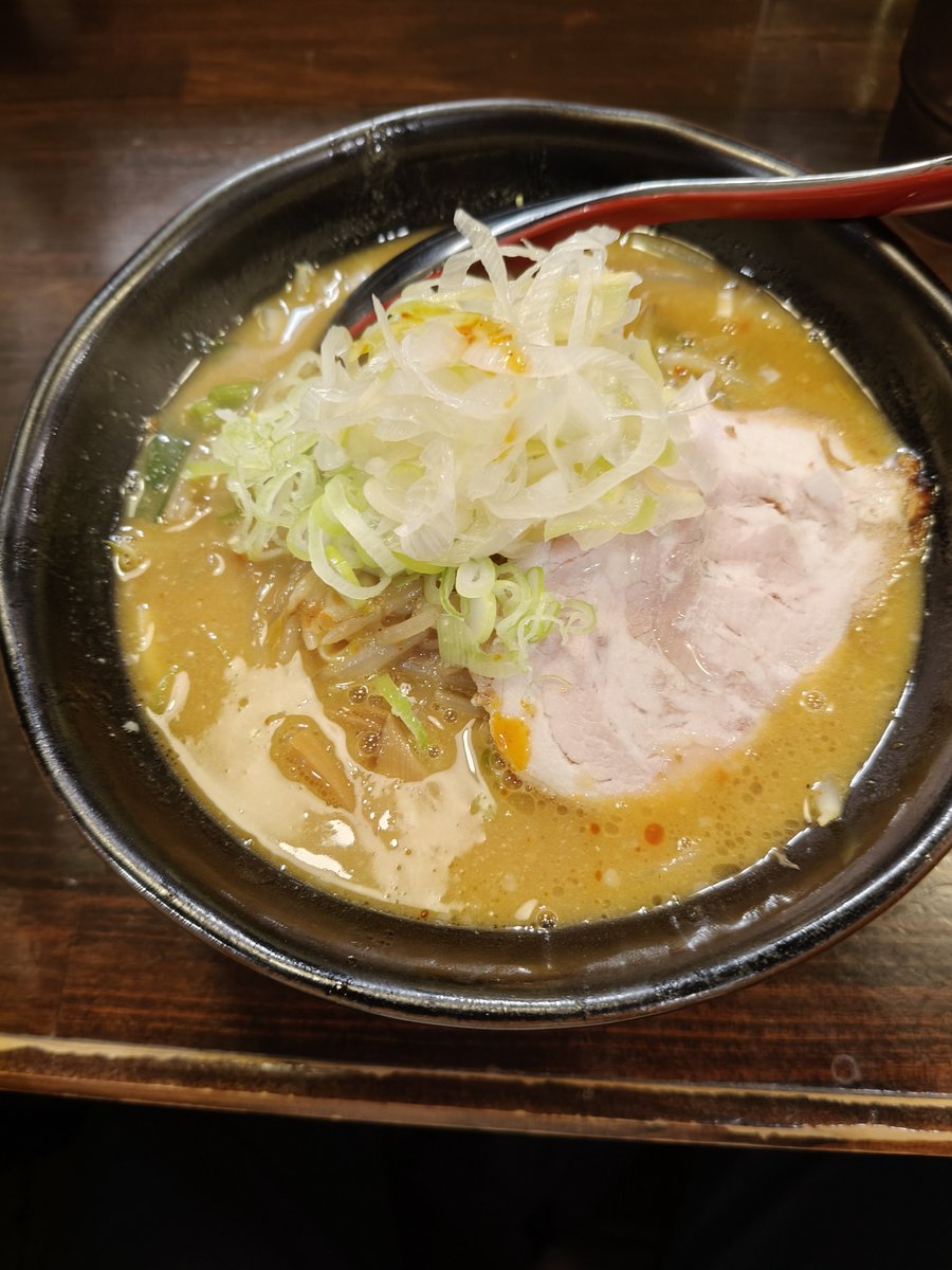 ろーず tweet media