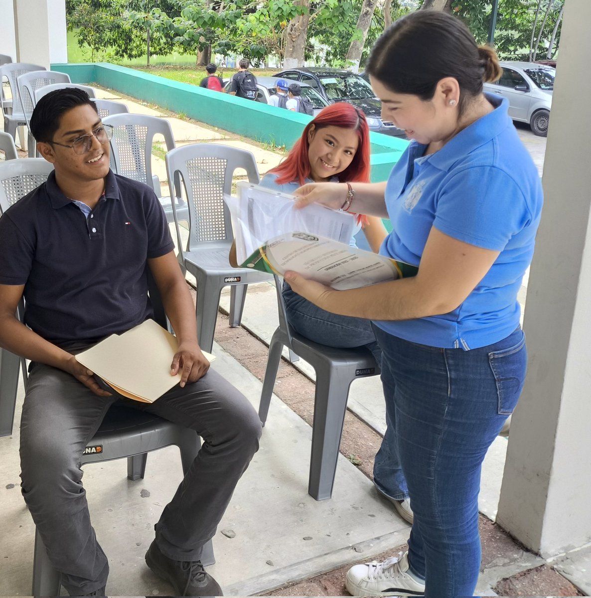 BuzonDse's tweet photo. La Universidad Juárez Autónoma de Tabasco inició este jueves 14 de agosto la validación de documentos e inscripción de los aspirantes aceptados, en las carreras de segunda opción para el ciclo escolar agosto 2025 – febrero 2026. https://t.co/FTTEP8pcYx