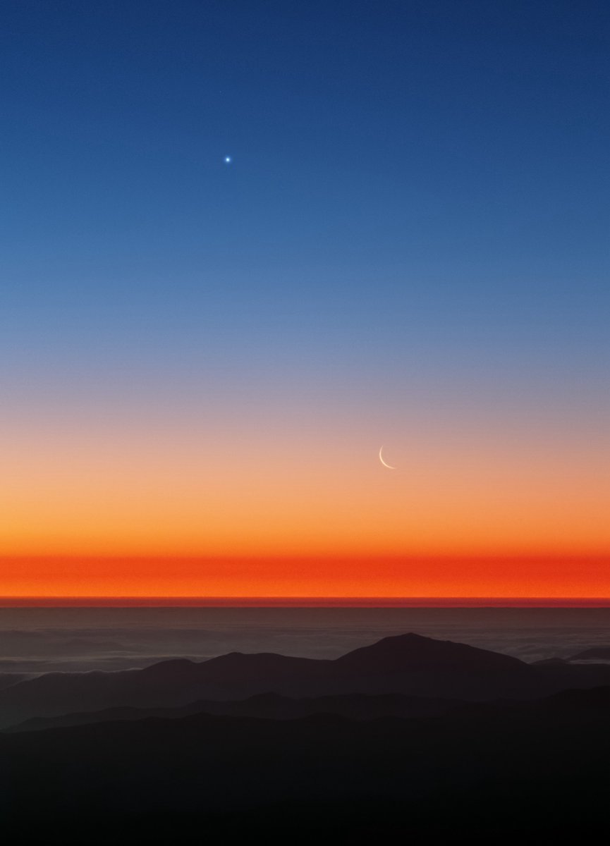 astropics's tweet photo. Moon and Venus https://t.co/bKMjDSTZWp