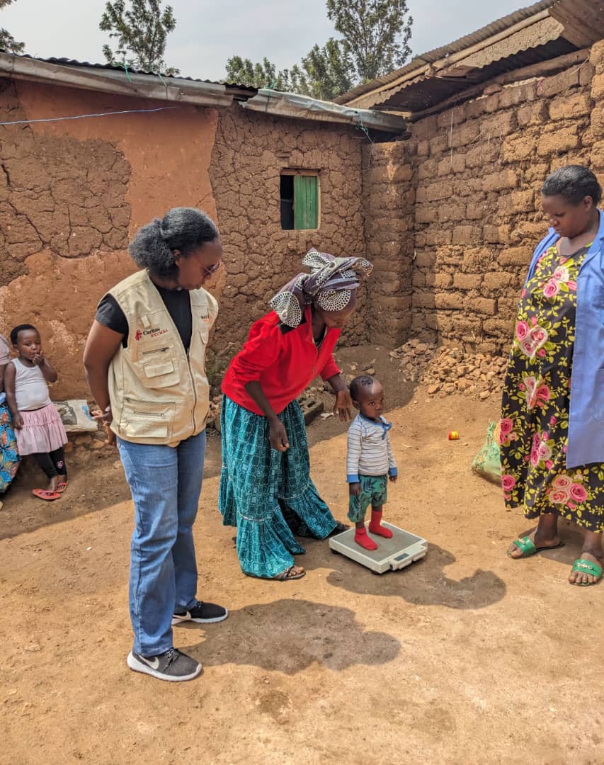 CARITAS DIOCESAINE BYUMBA (@cbyumba) on Twitter photo Via #PDH project model, <a href="/CByumba/">CARITAS DIOCESAINE BYUMBA</a> and <a href="/WVRwanda/">World Vision Rwanda</a> visit hearth sessions and supervise how children with malnutrition are rehabilitated via 12 Days. This is in AP Muvumba-Musheri, Akagera cluster Via #PDH project model, <a href="/CByumba/">CARITAS DIOCESAINE BYUMBA</a> and <a href="/WVRwanda/">World Vision Rwanda</a> visit hearth sessions and supervise how children with malnutrition are rehabilitated via 12 Days. This is in AP Muvumba-Musheri, Akagera cluster