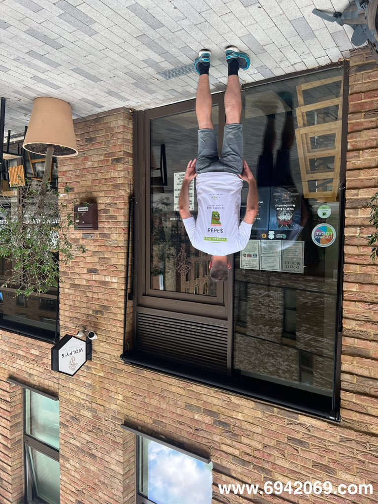 pǝuodʇsod ɹɐq s,ʎɟloʍ x ǝdǝd pǝʇɹǝʌuı

<a href="/WolfysBar/">🐺WOLFY’S</a> 

ƎԀƎԀ • 0x69_42069