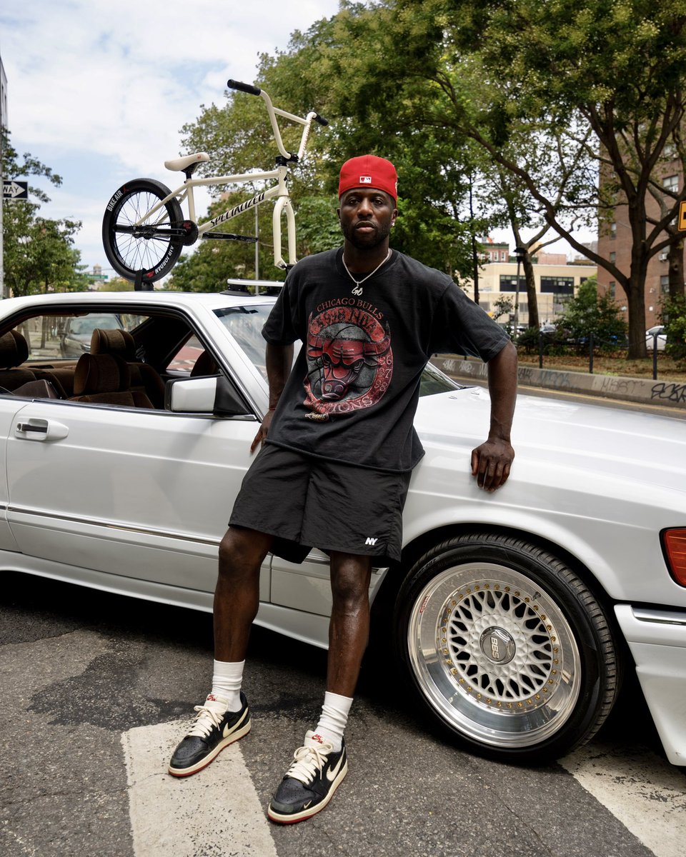 biker shorts with jordan 1s