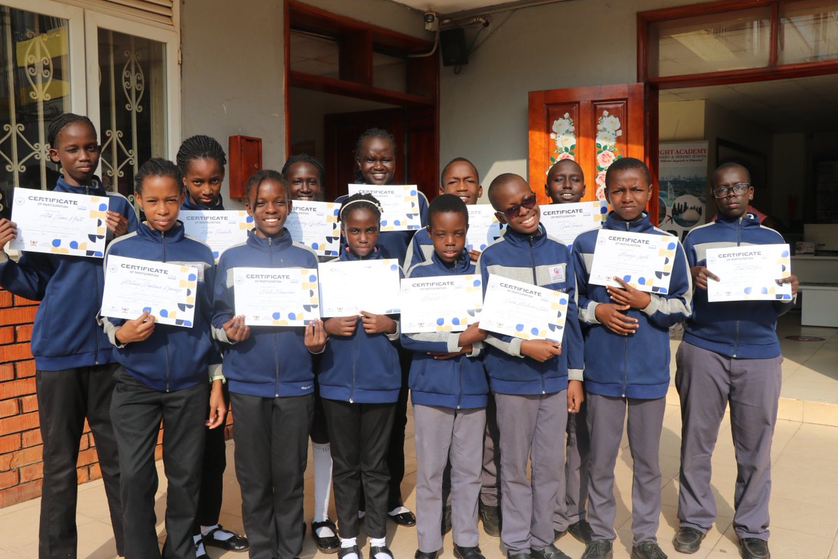 LIGHTPRINURSERY's tweet image. Proud moments! Our brilliant learners showcased their skills and determination at the Maths Contest held at Makerere University . Each certificate is a symbol of hard work, critical thinking, and excellence in problem-solving. 🚀
#MathContest #MakerereUniversity #UgandaCranes