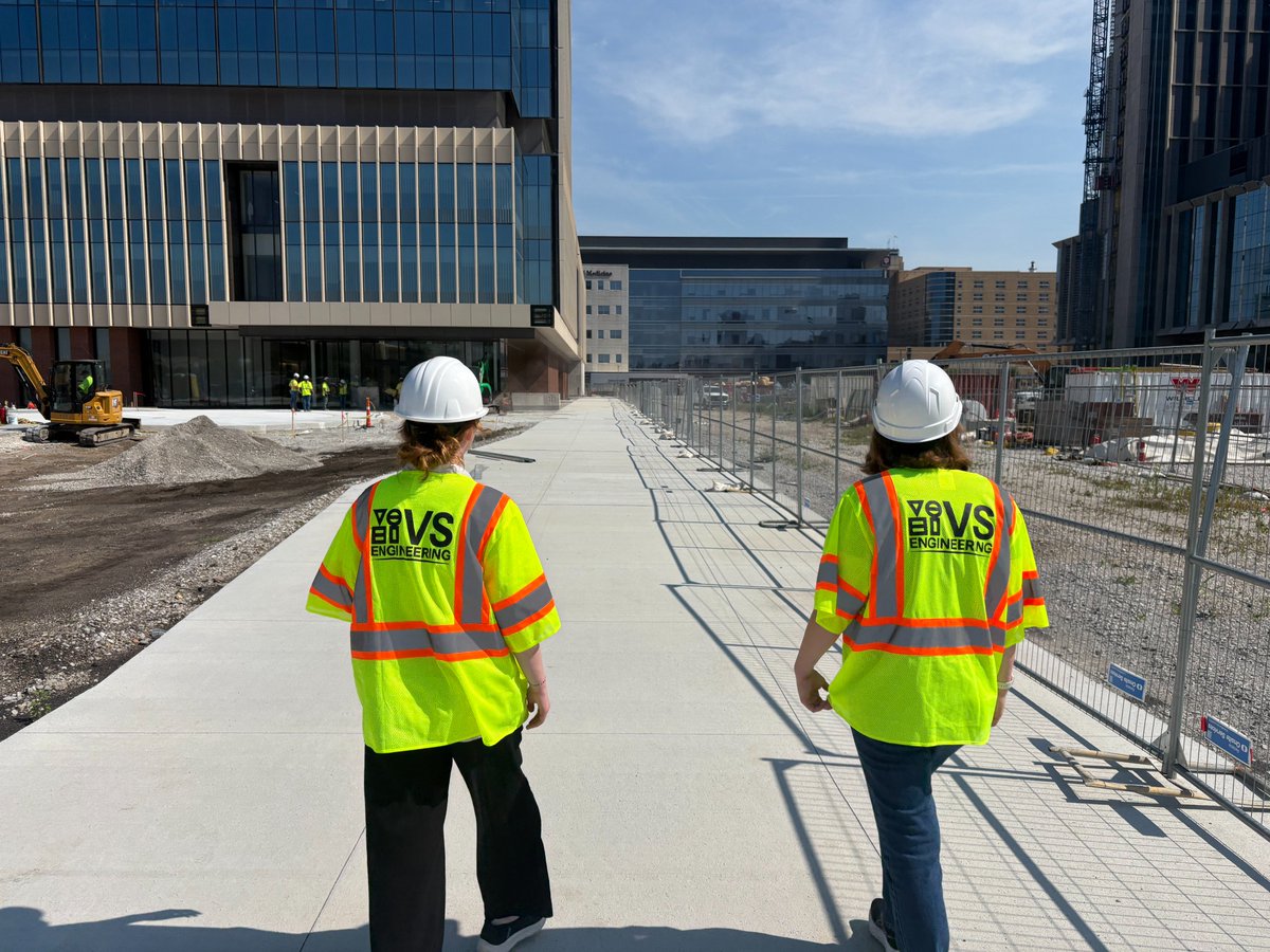 VSEngineering's tweet image. Interns Kate, Ellery, visited the IU Health construction site with David to check out the progress and watch concrete pavement being poured for one of the streets. Big thanks to our amazing interns for being a part of the VS team this summer!

#vsengineering  #vscommunity