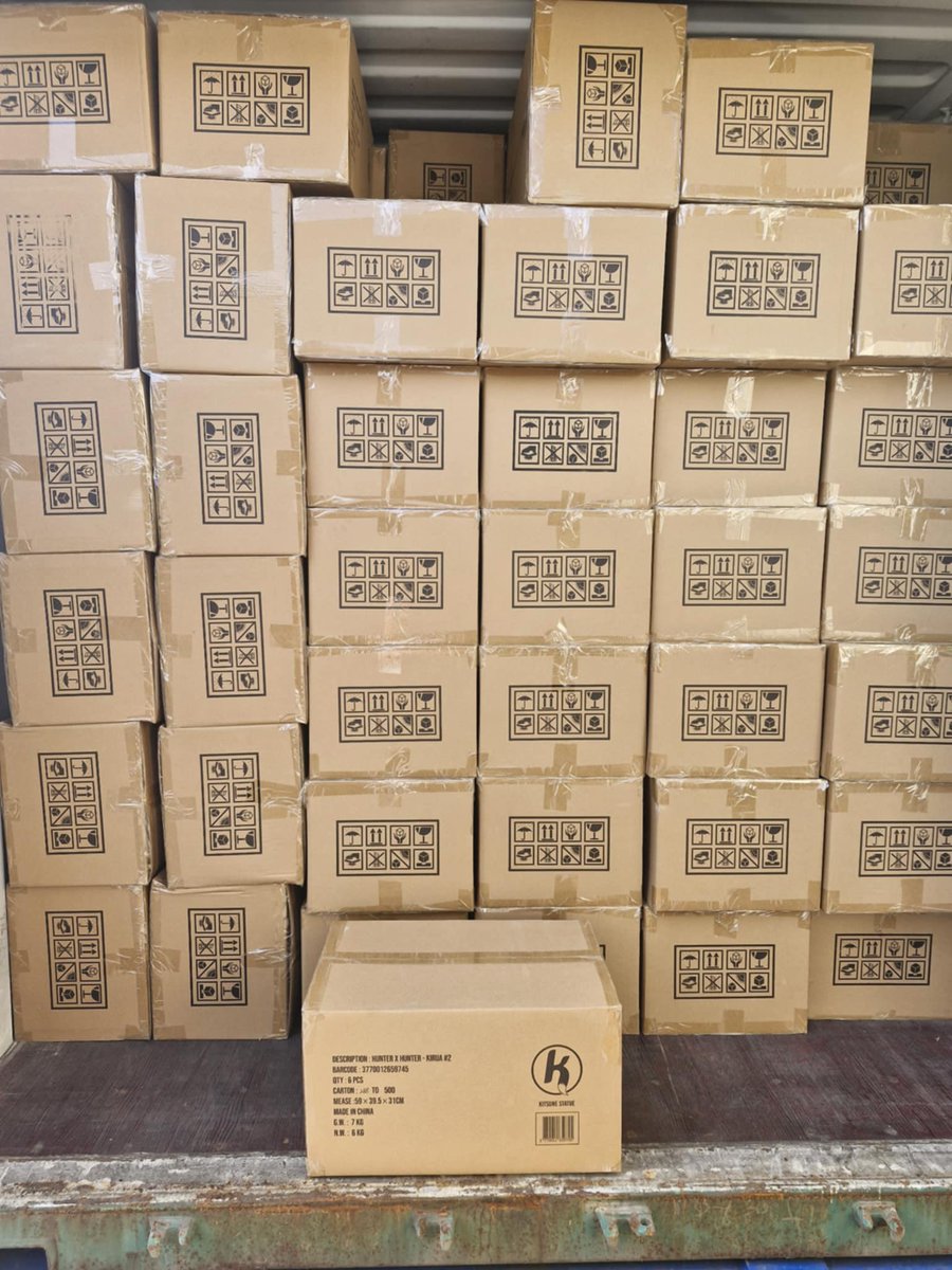 Kitsune Statue tweet media