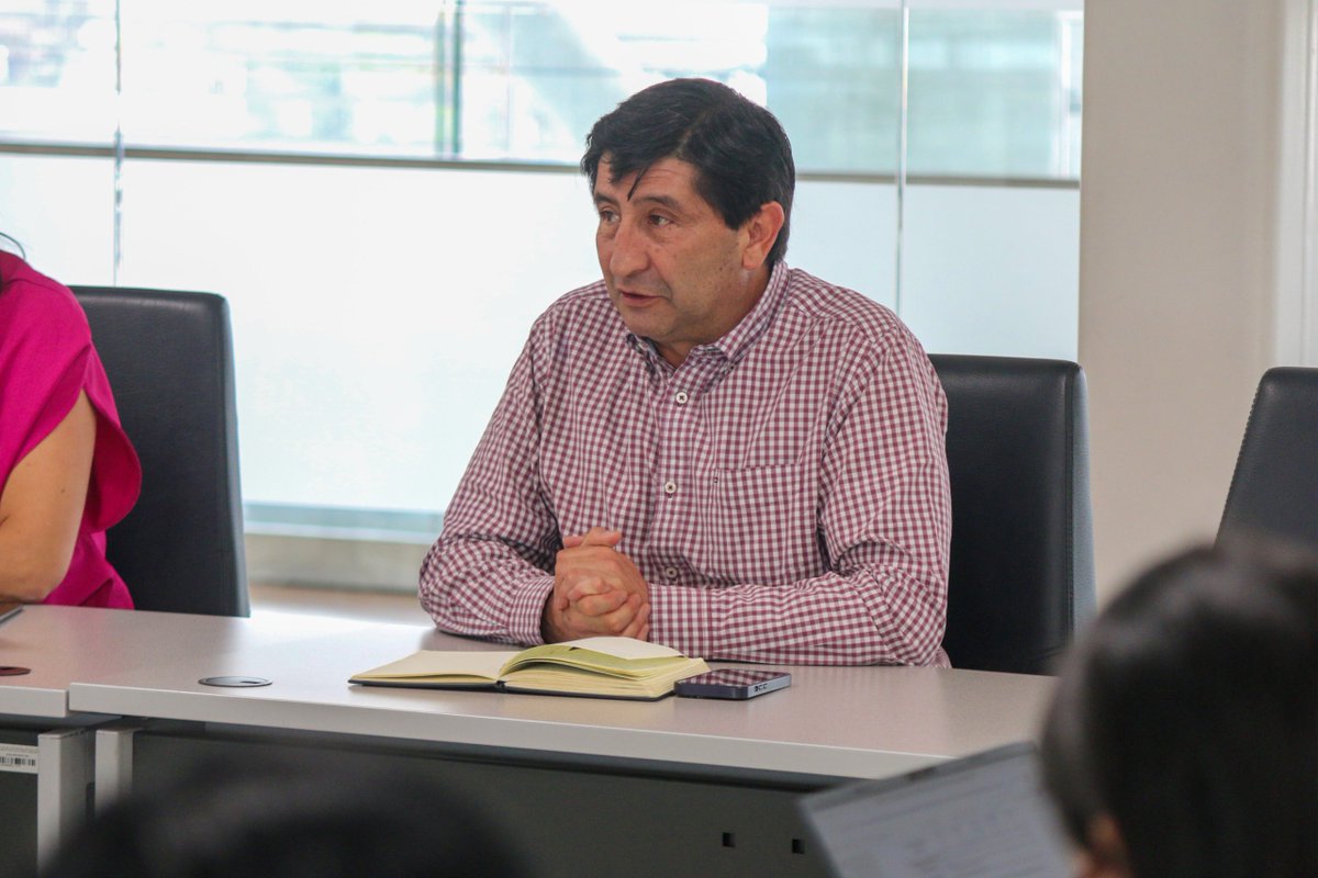 Produccion_Ecu's tweet photo. 🤝 Trabajo conjunto por la sostenibilidad

El Comité Interinstitucional para la Producción y Comercialización Sostenible se reunió con @InclusionEc, @Trabajo_Ec, @SRIoficialec, @RegistroSocialE y @AgriculturaEc para articular esfuerzos en beneficio del país. 🌱🇪🇨 https://t.co/6QsNg5Auo8