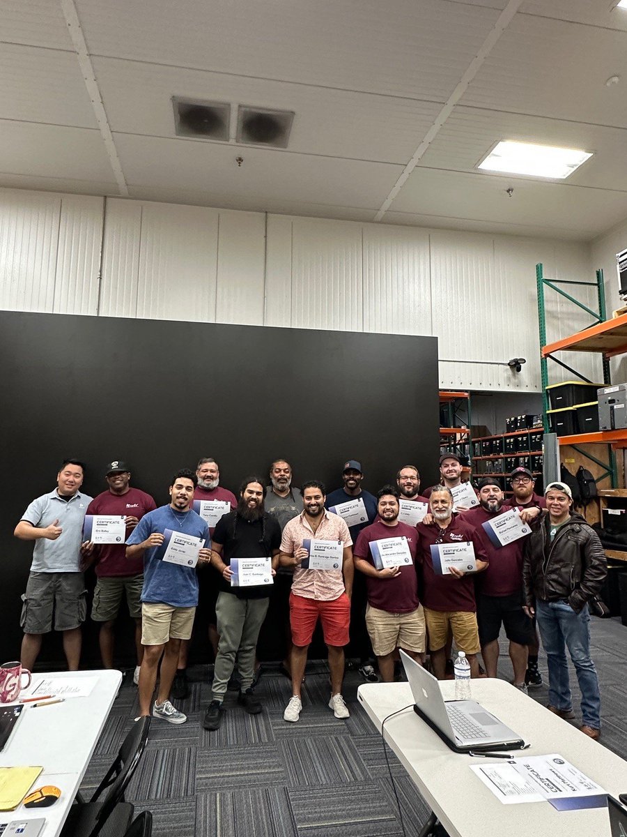 GSEAV's tweet photo. Big things happen when great minds come together! GSE AV is proud to team up with #PIXELHUE &amp; #Novastar at our corporate office in sunny Orlando, FL. Here’s to innovation, collaboration, &amp; pushing boundaries in AV tech!  
#AVInnovation #TeamworkInAction #Orlandoavrental #GSEAV https://t.co/DZvZrgAjLr