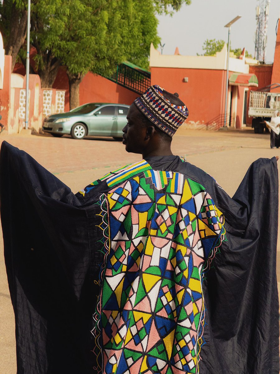 muhammadsh3hu's tweet photo. Untitled
Kano, 2025
#shotoniphone #bringbackcolors https://t.co/MUUMlIiHZc