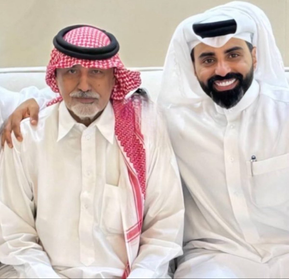 مساء الخير، يا صاحب الوجه الحسن.🤍🤍 
#ناصر_الوبير 
<a href="/Nasser_Alwobair/">ناصر الوبير</a>