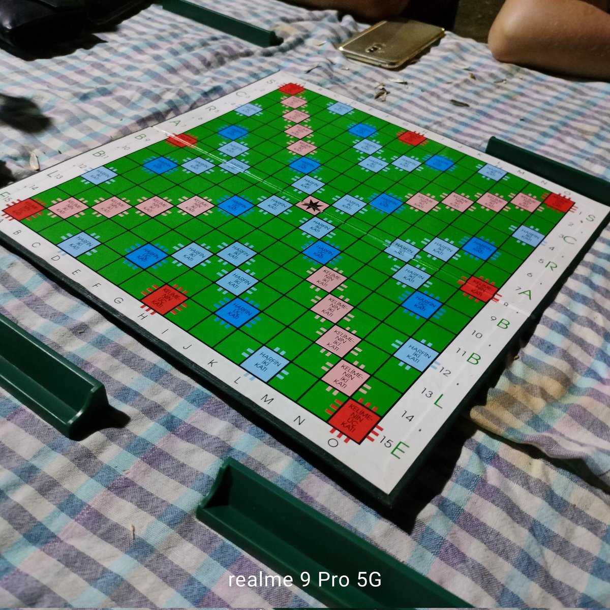 gidiyorum_16's tweet photo. Sahilde.... 🥰👍
#scrable
#kelimeoyunu https://t.co/6IJIDwikT2