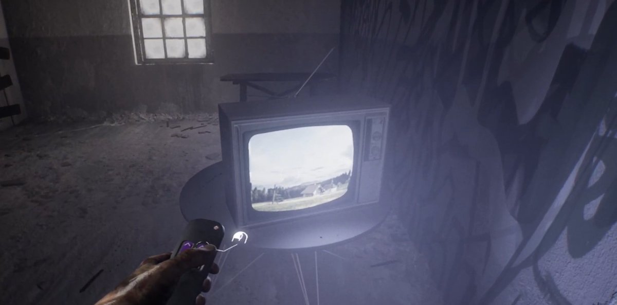 SolidPixell's tweet photo. Just tried the demo of A.I.L.A — a story driven horror puzzler where channel surfing is a whole different beast, and reality twists itself with every switch.

Here’s what stood out and what I think could be improved… 👇🧵 @PlayAILA 

(Keeping footage minimal to keep things as spoiler-free as possible)