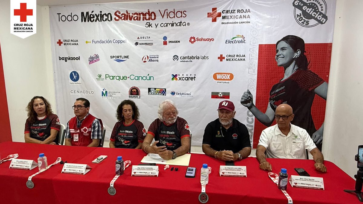 #RuedaDePrensa: Encabezados por Carlos Constandse Madrazo, titular estatal de la Cruz Roja Quintana Roo, junto al representante del instituto municipal del deporte de Benito Juarez, Gabriela Aguiñaga Correa, ante los Medios de Comunicacion, dieron a conocerlos por menores de la