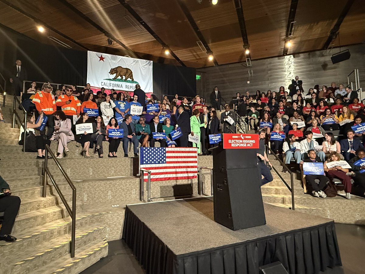 🚨HAPPENING NOW: California Governor Gavin Newsom expected to make a major announcement regarding redistricting maps. 

The Governor’s Office tweeted saying today would be the “worst” day in President Donald Trump’s life.