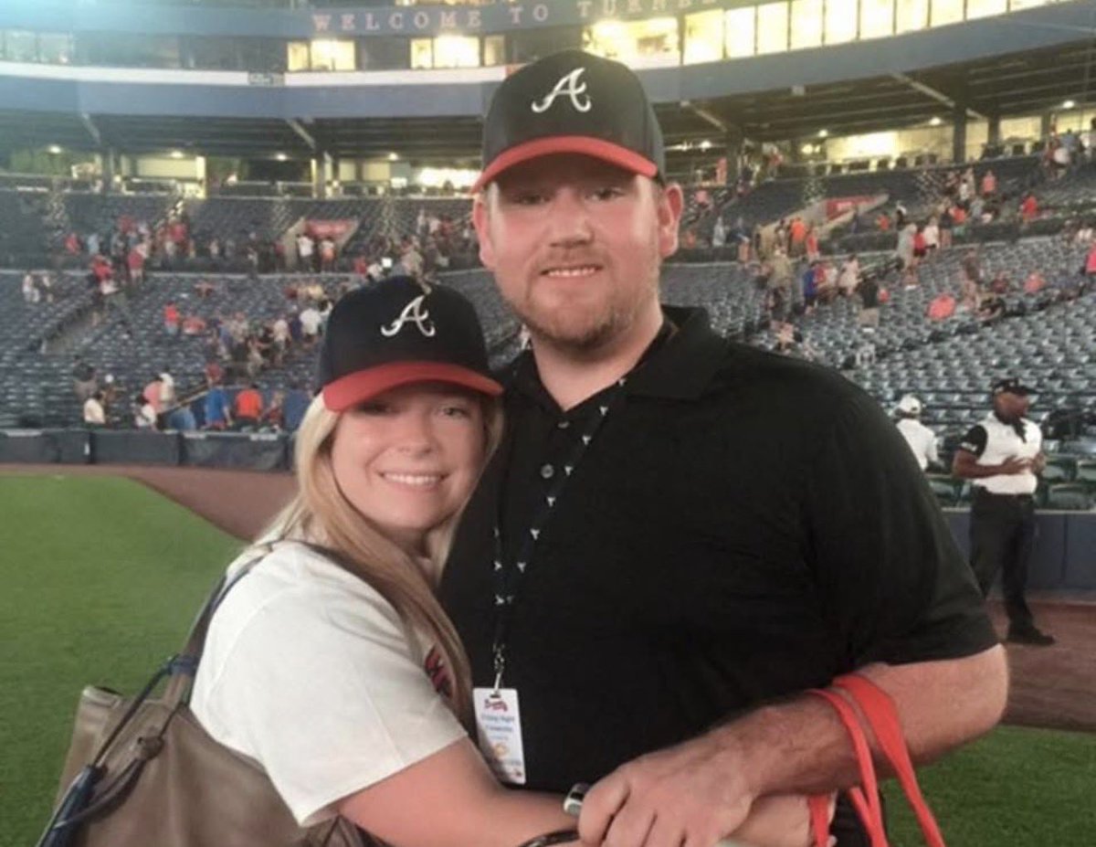 iamjohnr's tweet photo. @Braves on Sept 9, 2016, I went on the first date with my now girlfriend. You hooked us up with A-List things including Shirts, Hats, and an invitation to view the fireworks on the grass at Turner Field. Well it’s time to propose! Can we make something happen?? https://t.co/ChvgitPbtz