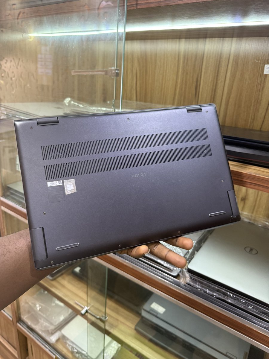 gospel_harmony's tweet photo. Dell vostro 7501
32gb ram
1tb ssd
Core i7 
4gb Nvidia RTx 3050 Ti
Keyboard light
15inches 
8cores 16 logical processor
85% neatness 

Price 1.2m only

If this make it to your TL 
Kindly help me retweet 
God bless you https://t.co/YuugJAIz6v