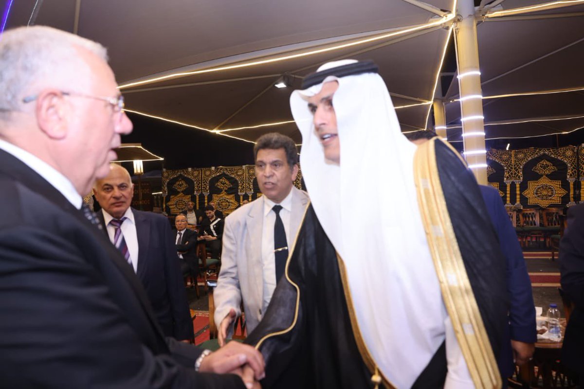 نيابة عن سفير خادم الحرمين الشريفين لدى جمهورية مصر العربية، قام نائب السفير خالد بن حماد الشمري بتقديم واجب العزاء في  الدكتور علي المصيلحي وزير التموين والتجارة الداخلية السابق، الذي أقيم بمسجد الشرطة فى 6 أكتوبر، بحضور  ذوي الوزير السابق (رحمه الله) وعدد كبير من الشخصيات