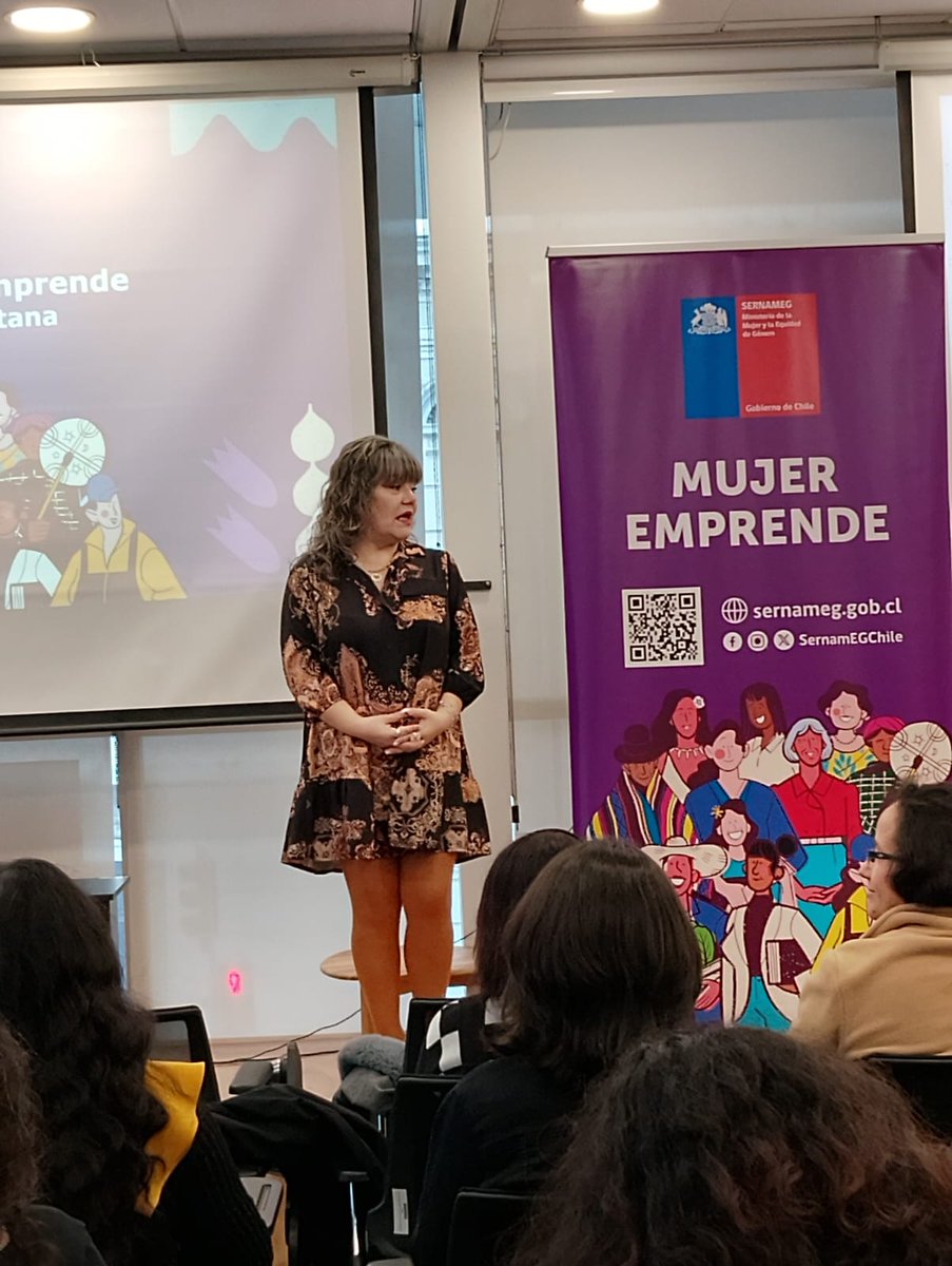 SernamEG RM (@sernameg_rm) on Twitter photo 🙌Se realizó el lanzamiento del Componente 2 de la Academia Mujer Emprende de <a href="/SernamEG_RM/">SernamEG RM</a> con las egresadas a dicho curso. 
🔵Habrán espacios formativos presenciales para la generación de redes que les permitan fortalecer sus emprendimientos.  La relatora fue <a href="/Sercotec_Chile/">Sercotec</a> 🙌Se realizó el lanzamiento del Componente 2 de la Academia Mujer Emprende de <a href="/SernamEG_RM/">SernamEG RM</a> con las egresadas a dicho curso. 
🔵Habrán espacios formativos presenciales para la generación de redes que les permitan fortalecer sus emprendimientos.  La relatora fue <a href="/Sercotec_Chile/">Sercotec</a>