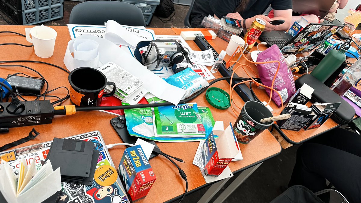 STÖK ✌️ tweet media