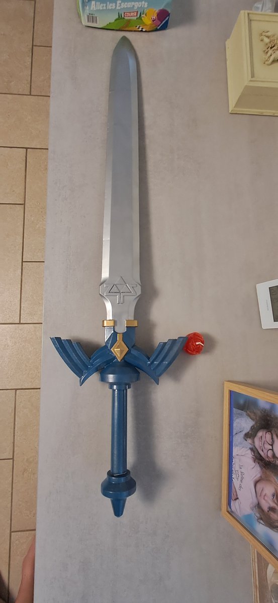 Romuald200786's tweet photo. La Master Sword de Link fini https://t.co/p3t0YK17Hf