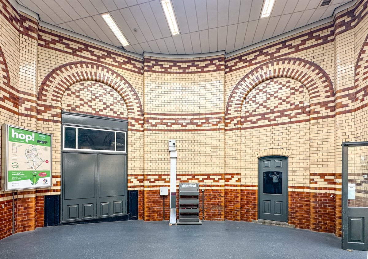 Tim Dunn (@mrtimdunn) on Twitter photo Terrific terracotta. The grandest survivor of Leicester’s stations is Midland Rly London Road, now <a href="/EastMidRailway/">East Midlands Railway (EMR)</a>. Charles Trubshaw’s 1895 baroque facade has handmade signage to porte cochère & tiled booking hall. Note Wyvern emblems of Midland Rly & cherubs sit by locomotives! Terrific terracotta. The grandest survivor of Leicester’s stations is Midland Rly London Road, now <a href="/EastMidRailway/">East Midlands Railway (EMR)</a>. Charles Trubshaw’s 1895 baroque facade has handmade signage to porte cochère & tiled booking hall. Note Wyvern emblems of Midland Rly & cherubs sit by locomotives!